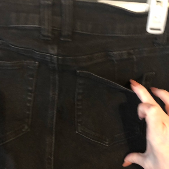 FINAL SALE- LEAVING CLOSET-NO FURTHER DISCOUNTS - Picture 4 of 9